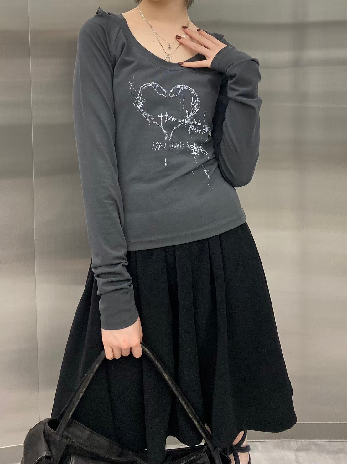 受注制【nmtc +】design hooded crop long sleeve (2color)