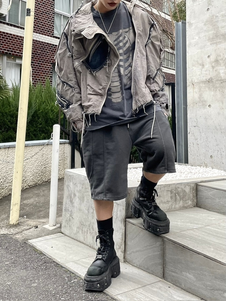 受注制【Never mind the XU】pigment line shorts (2color)