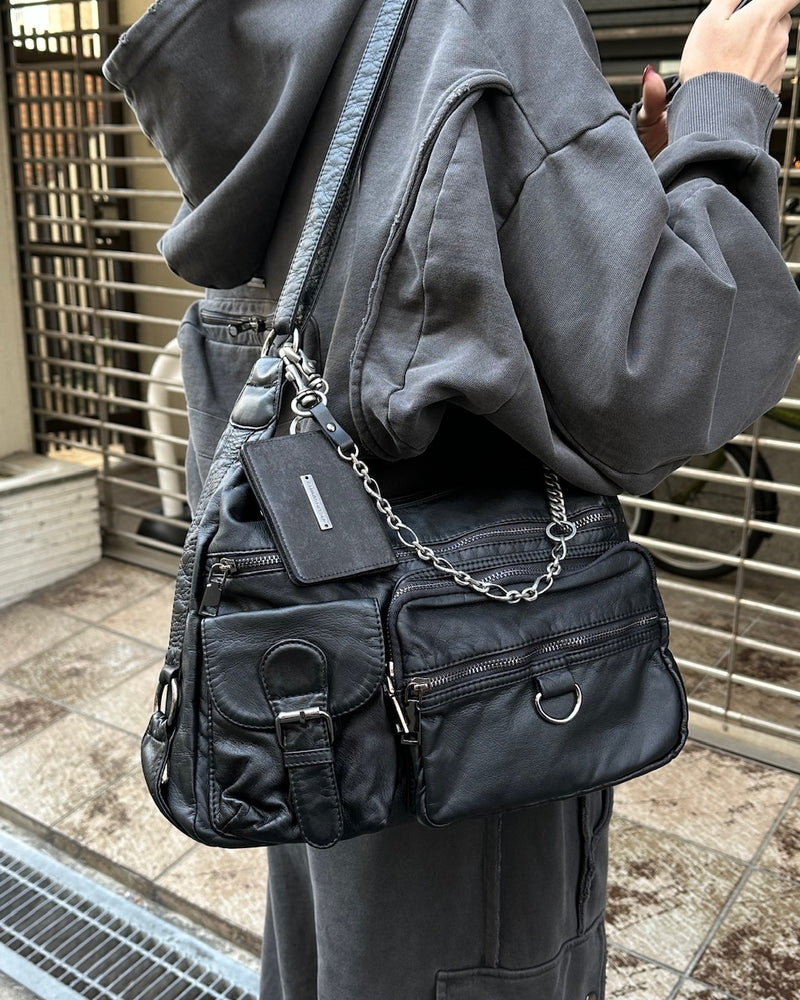 大阪店WEB限定【Chikashitsu +】leather pocket shoulder bag 2
