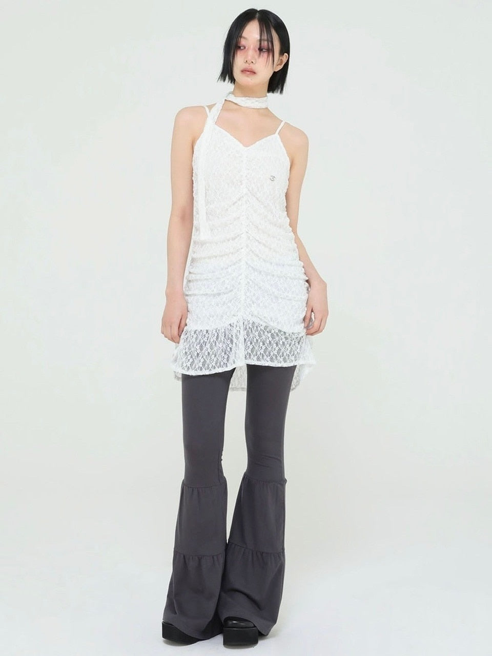 【Uglyshadow】TIE SHIRRING LACE DRESS