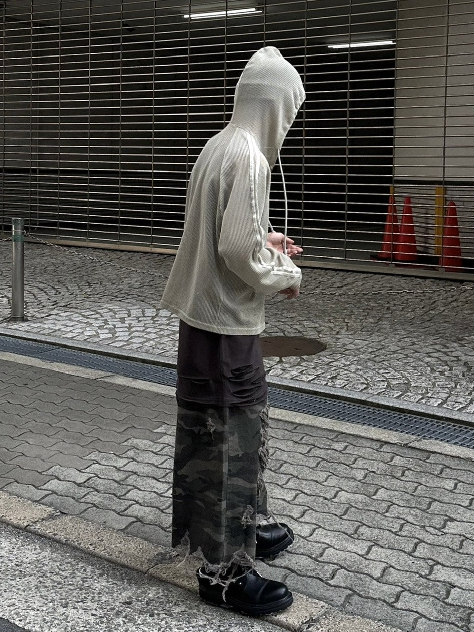 受注制【Never mind the XU】pigment track mesh zip hoodie (2color)