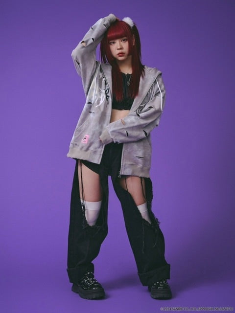 【GALFY×KUROMI】イルガルフィームラ染めZIPパーカー / 【ガルフィー×クロミ】ロゴ長袖ジップアップパーカー