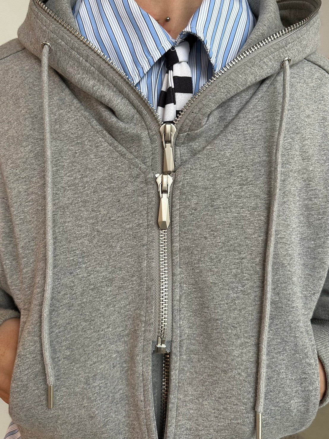 国際配送【LUV CODE】layered zip up hoodie
