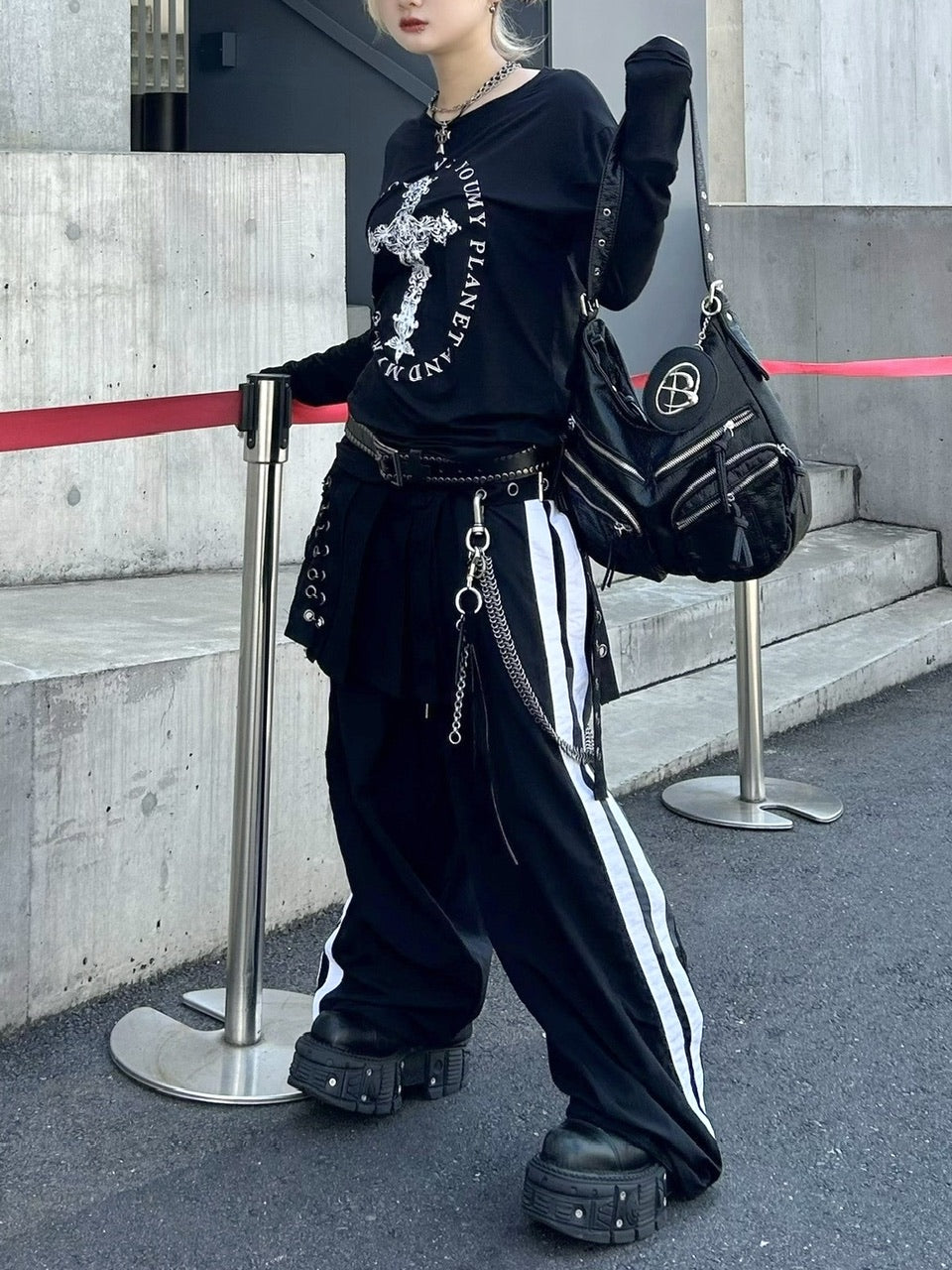 【Never mind the XU】cross print longsleeve tee (2color) / 【ネバーマインドザエックスユー】クロスプリント長袖Tシャツ