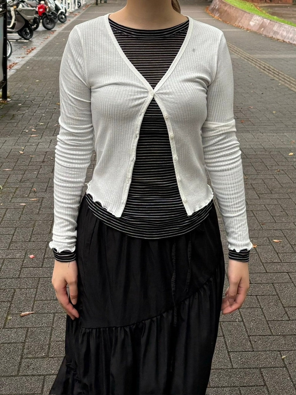 受注制【oaks】vneck cardigan (3color)