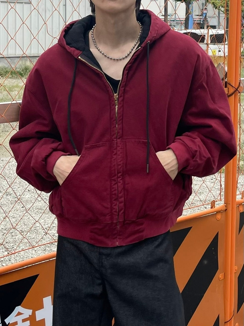 受注制【Chikashitsu +】cropped hooded work blouson (2color) / 【チカシツプラス】クロップドフードジップアップパーカーワーク長袖ブルゾン