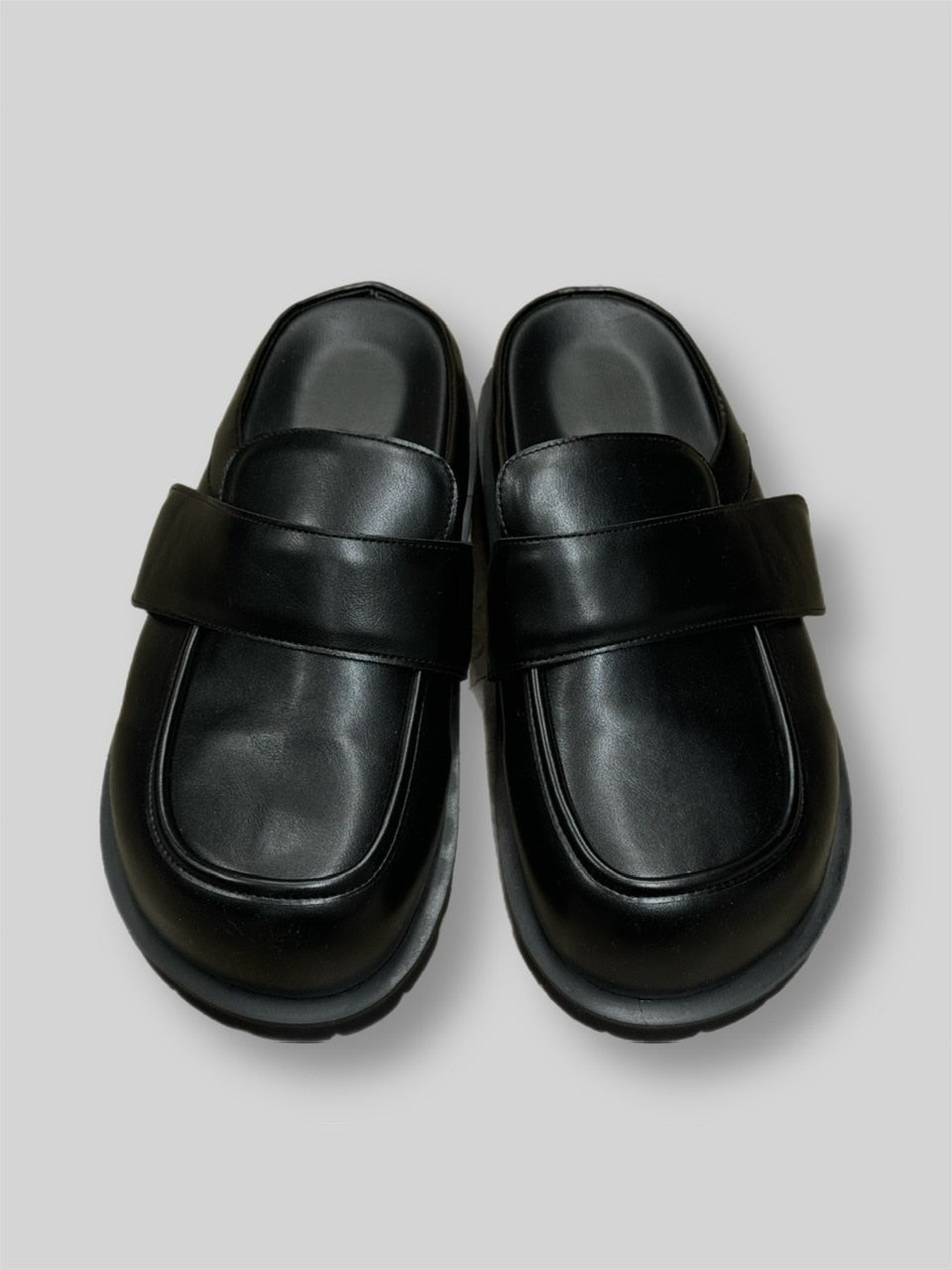 【Chikashitsu +】volume toe loafer like mule