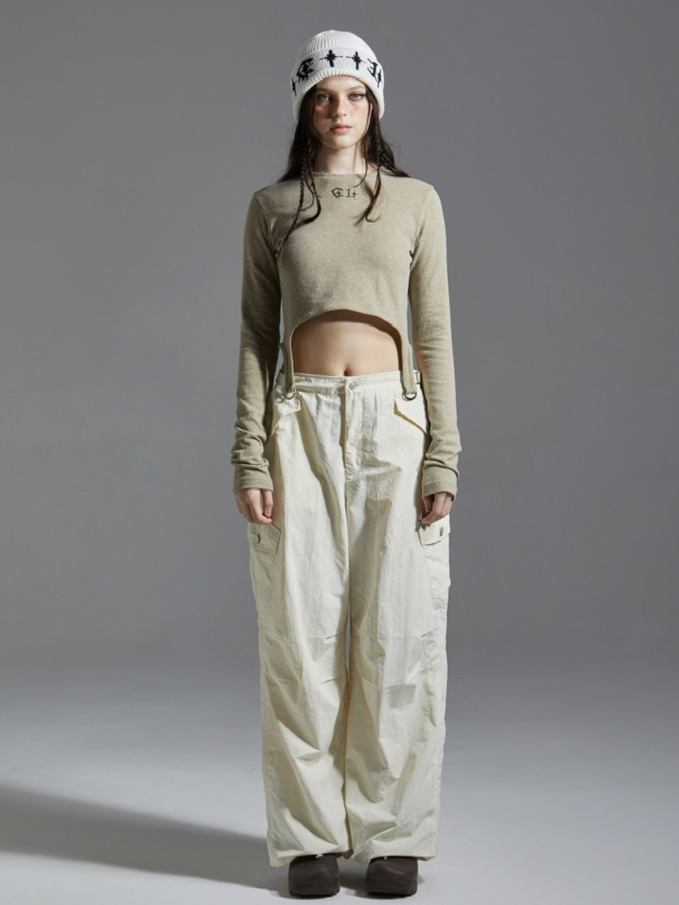 【GATELESS】DOUBLE RING CROPPED T-SHIRT