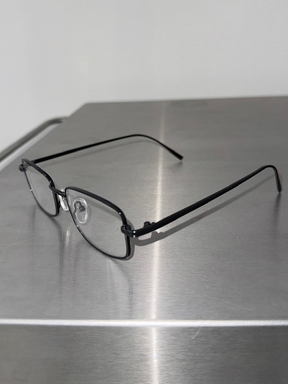 国際配送【Nerd out XU】black frame square glasses / 【ナードアウトエックスユー】ブラックフレームスクエアレンズメガネ