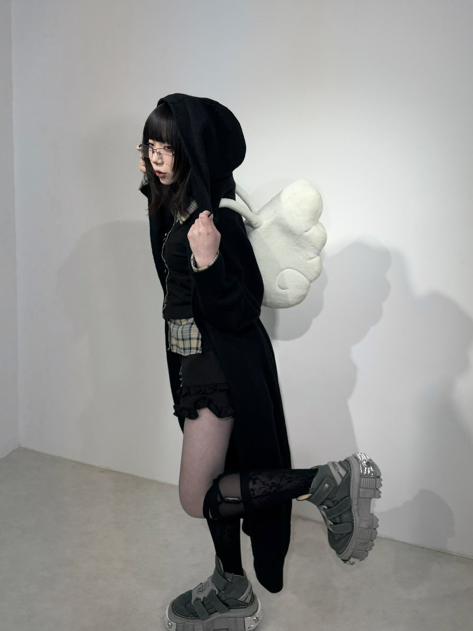 国際配送【Nerd out XU】fur angel bag