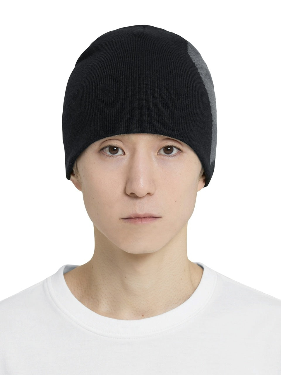 【OY】STITCHED HEART BEANIE