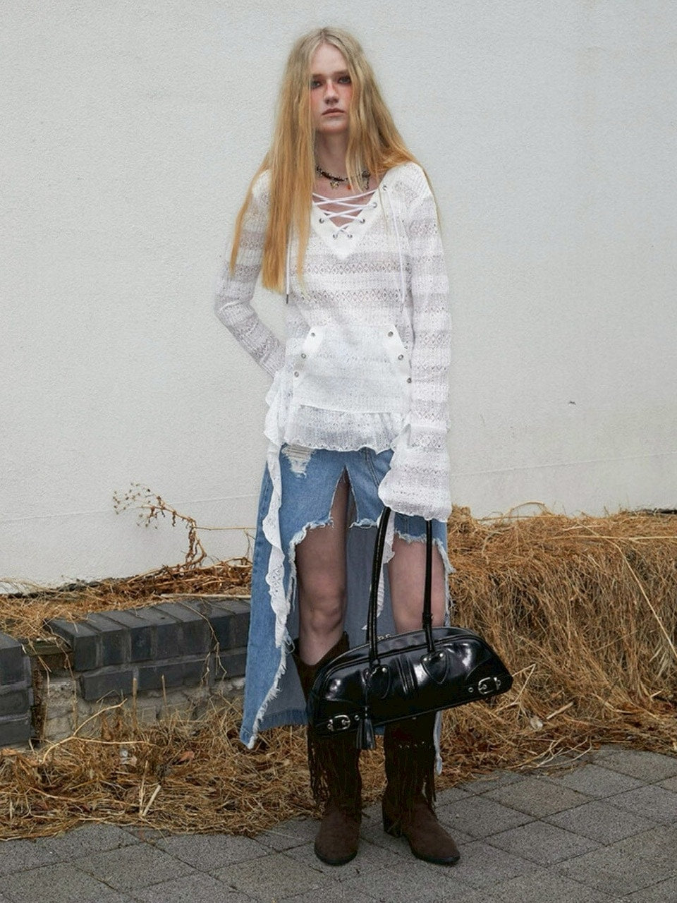 【NOT KNOWING】Lace V Neck Ruffle Hoodie