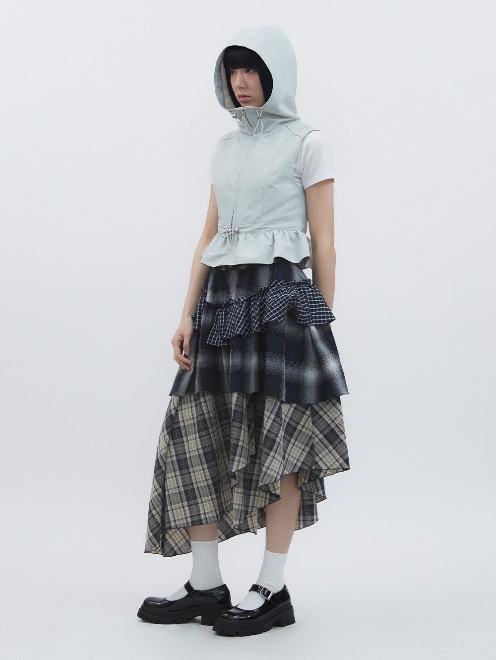 【TUOMIO】NYLON HOODED VEST