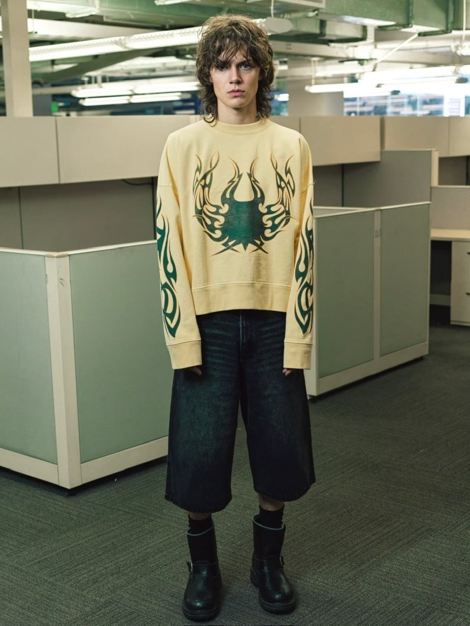 【BASKETCASE】SCARAB, crewneck