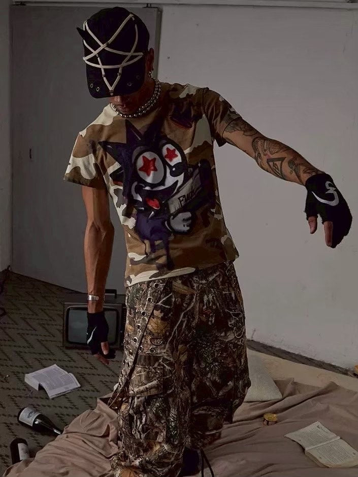 【DND4DES】BOOM! FELIX CAMO GRAFFITI TIGHT T-SHIRT
