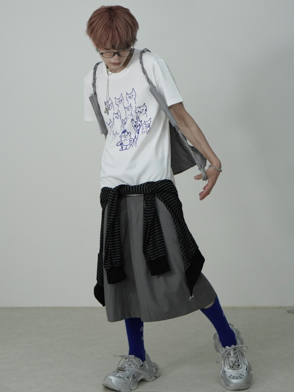 国際配送【Nerd out XU】lots of neko tee / 【ナードアウトエックスユー】キャットプリント半袖Tシャツ