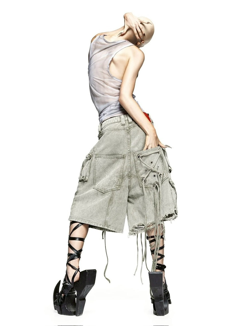 【LATUI ATELIER】FRISSON JEANS / 【ラトゥイ アトリエ】ポケットストリングデニムハーフパンツ