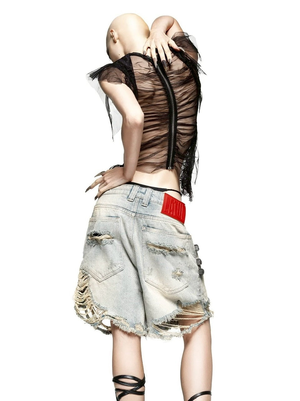 【LATUI ATELIER】HORNEY HOURS TOP / 【ラトゥイ アトリエ】クロスレースノースリーブシアートップス