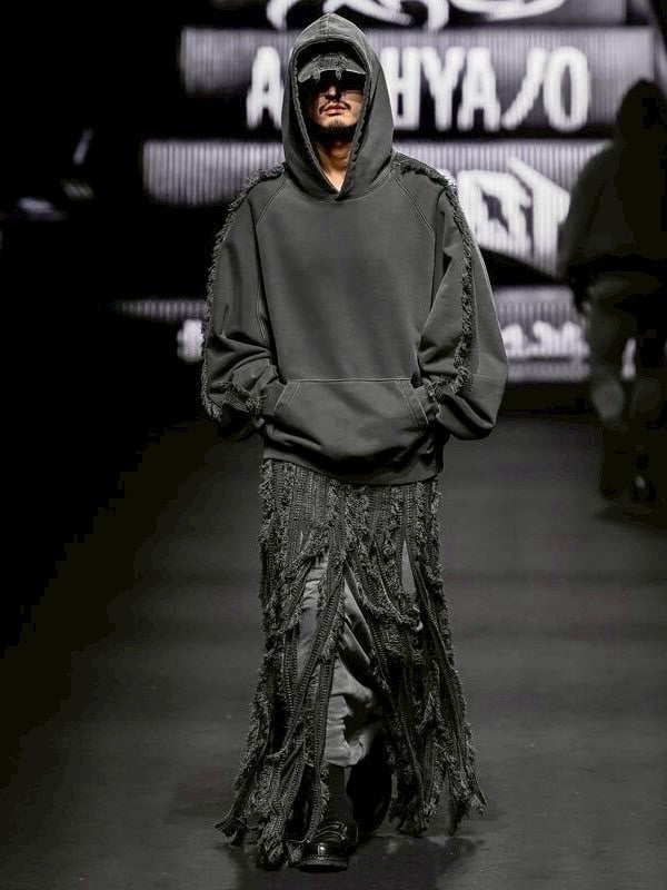 【AJOBYAJO】Raglan Lace Trimming Hoodie / 【アジョバイアジョ】ラグランレーストリミングプルオーバーパーカー