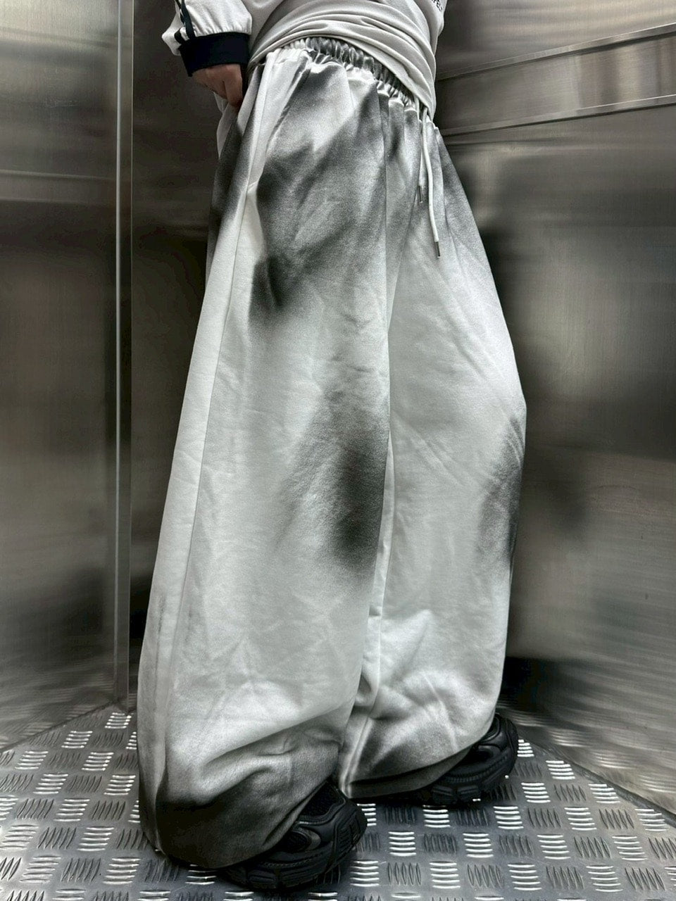 受注制【LUV CODE】spray sweat pants (3color)