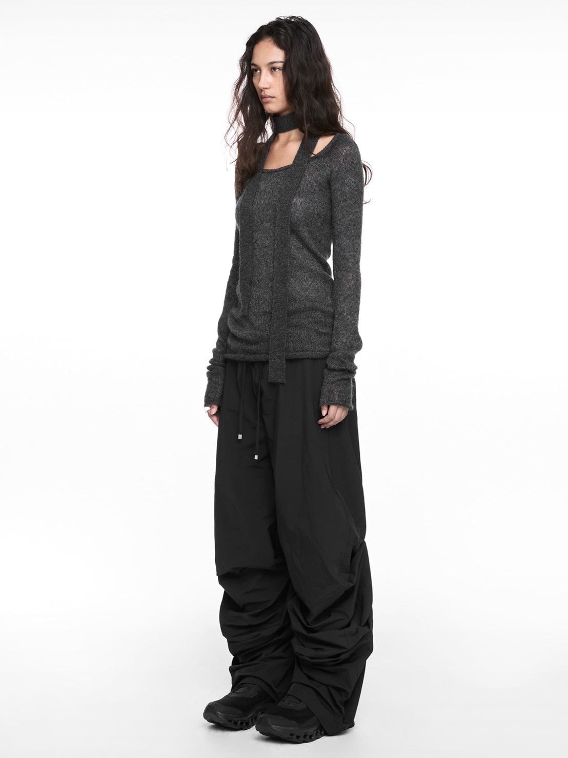 【NACHE】PINTUCK NYLON PANTS (UNISEX)