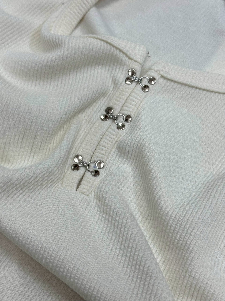 受注制【Chikashitsu +】front hook long sleeve knit / 【チカシツプラス】フロントフック長袖ニット (4color)