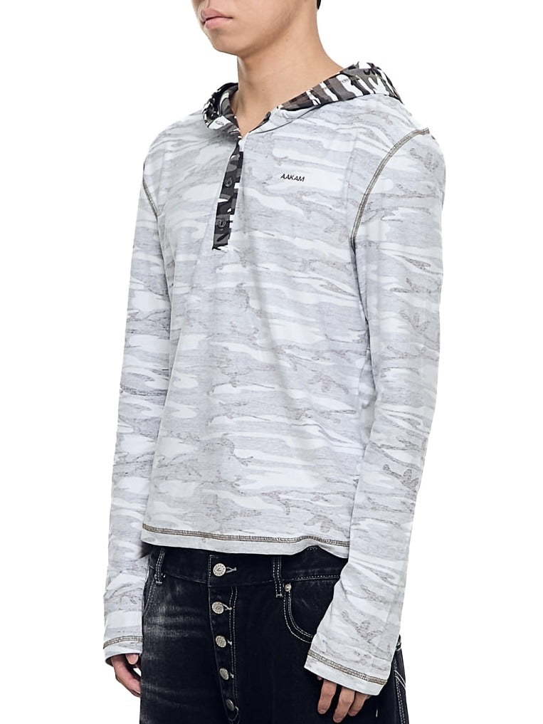 【AAKAM】Camo Contrast Hooded Long Sleeve