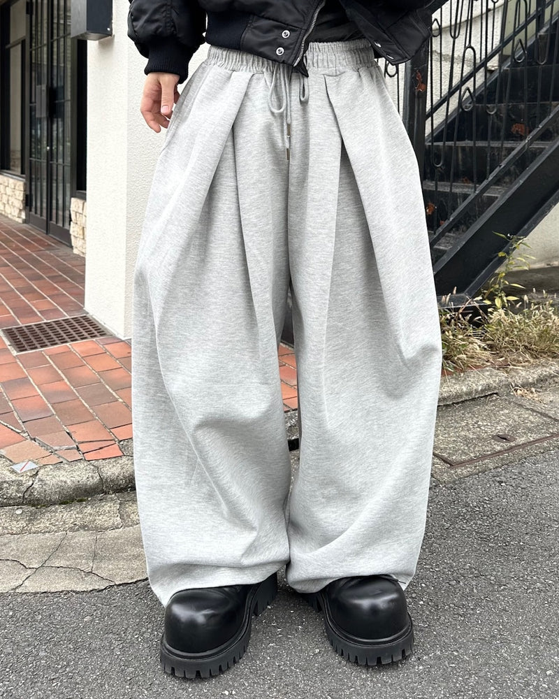 大阪店WEB限定受注制【Chikashitsu +】double tuck balloon sweat pants / 【チカシツプラス】ダブルタックバルーンスウェットパンツ (2color)