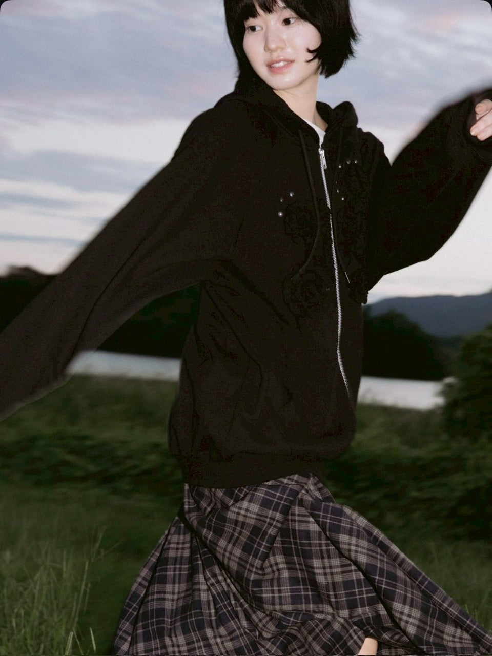 【FLAREUP】Ruffle Zip Hoodie / 【フレアアップ】ラッフルジップアップパーカー