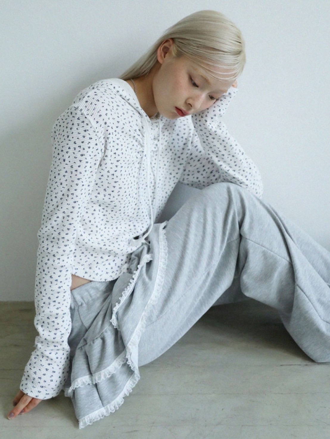 12/21 20:00 再販【Uglyshadow】LACE CANCAN PANTS