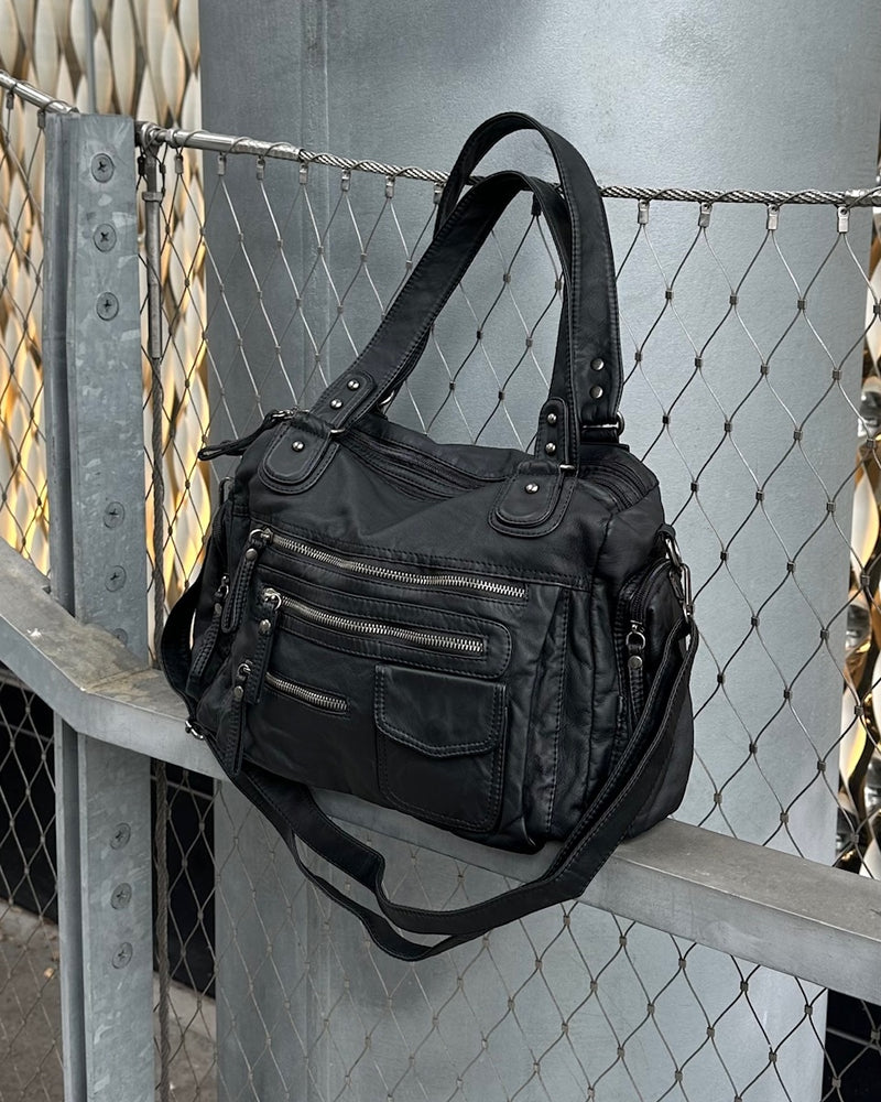 大阪店WEB限定受注制【Chikashitsu +】leather studs shoulder bag / 【チカシツプラス】レザースタッヅショルダーバッグ
