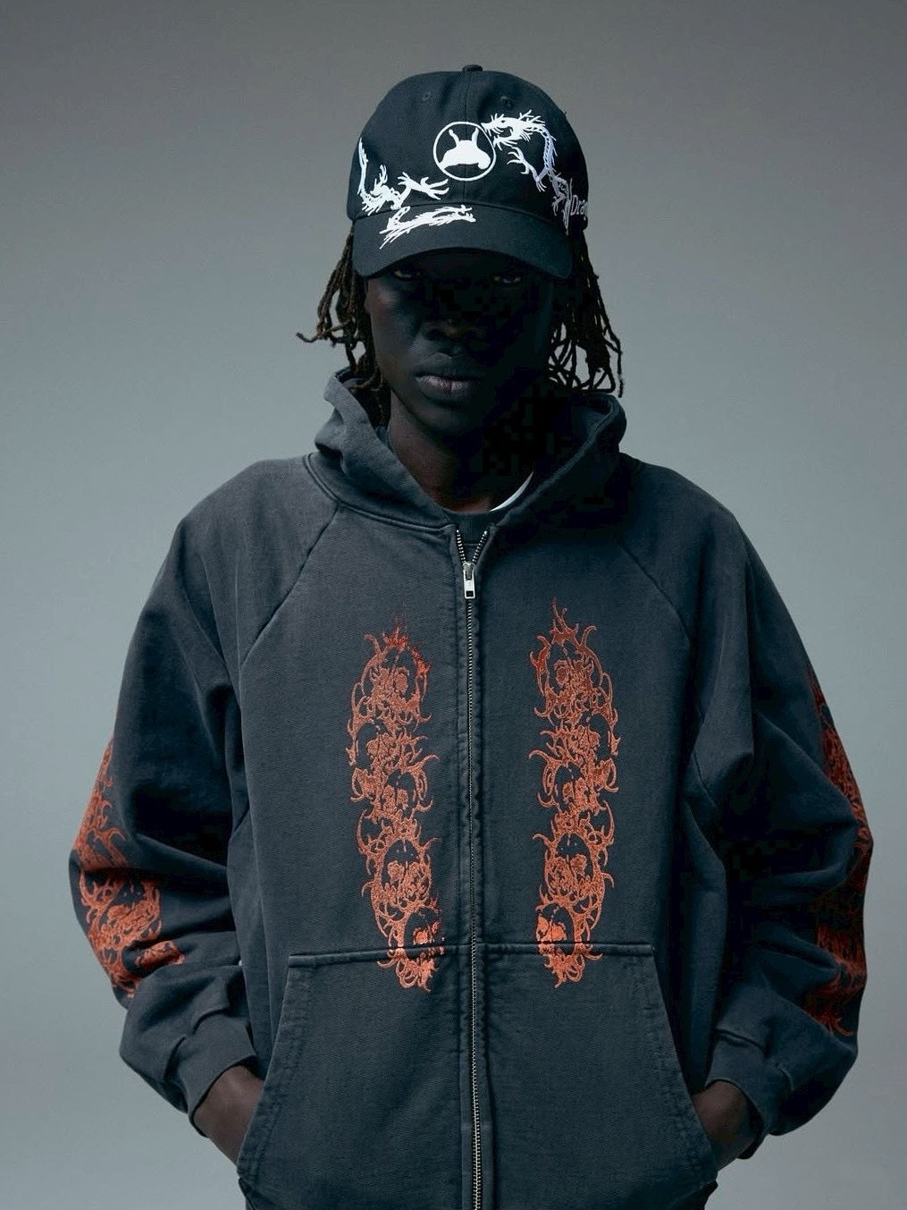 【BASKETCASE】AFFLICTED, zip-up hoodie / 【バスケットケース】インフェルノデザインポケットジップパーカー