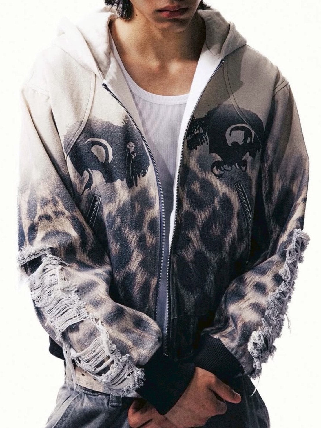 【The Boy Has No Patience】Fur Print Patchwork Jacket / 【ザボーイハズノーペーシェンス】レオパードプリントダメージフードジップアップブルゾン