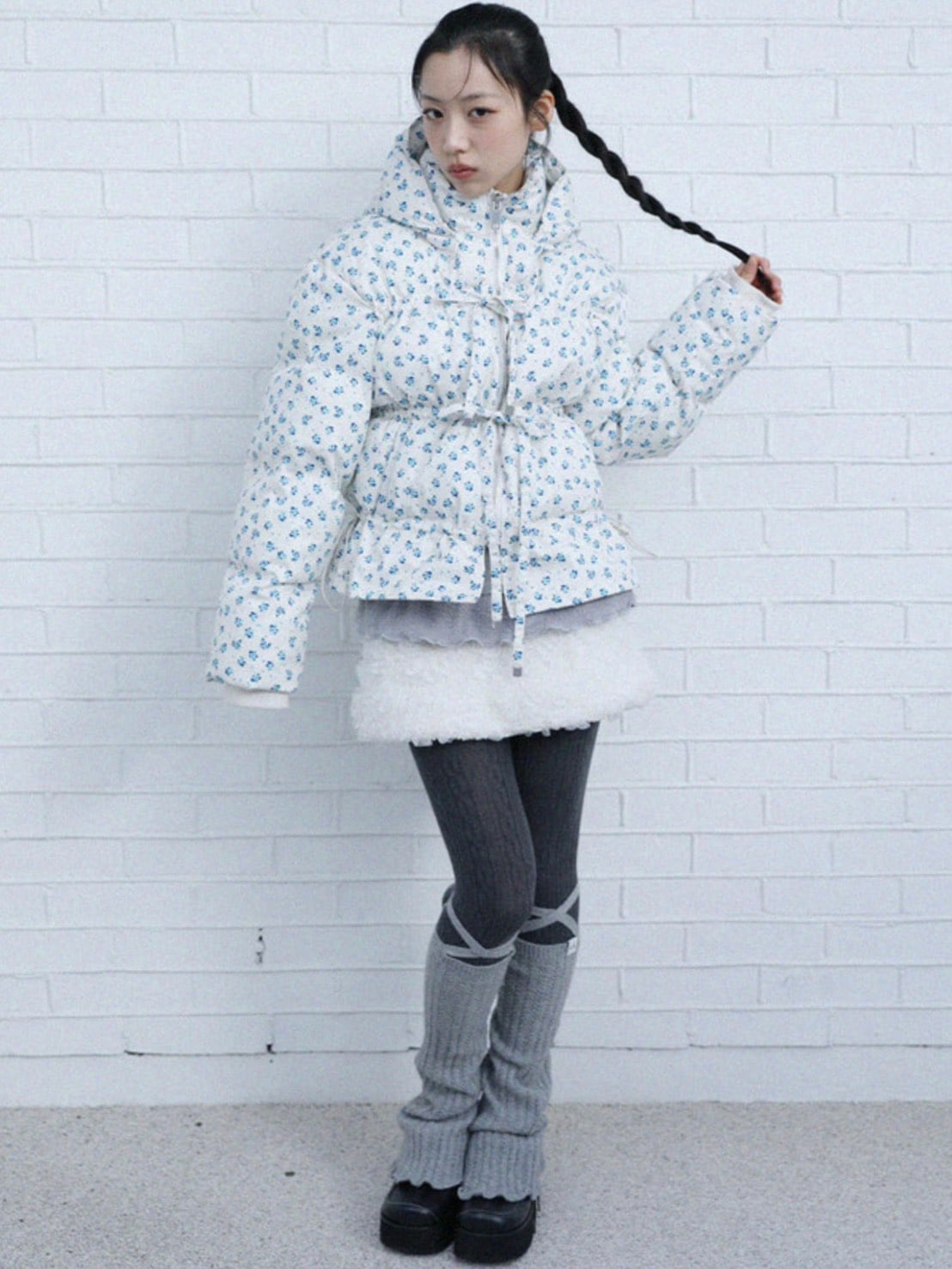 12/21 20:00 発売【Uglyshadow】FLOWER RIBBON PADDING JUMPER