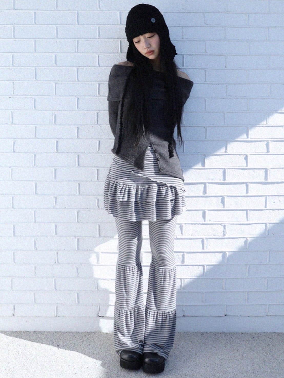 12/21 20:00 発売【Uglyshadow】CANCAN STRIPE SKIRT PANTS