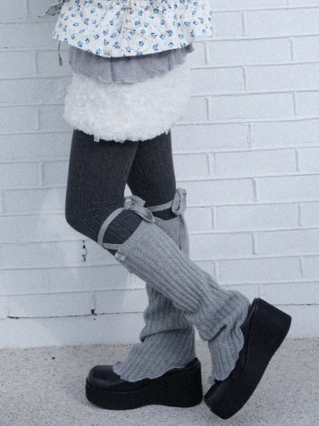 12/21 20:00 発売【Uglyshadow】LACE LONG KNIT WARMER