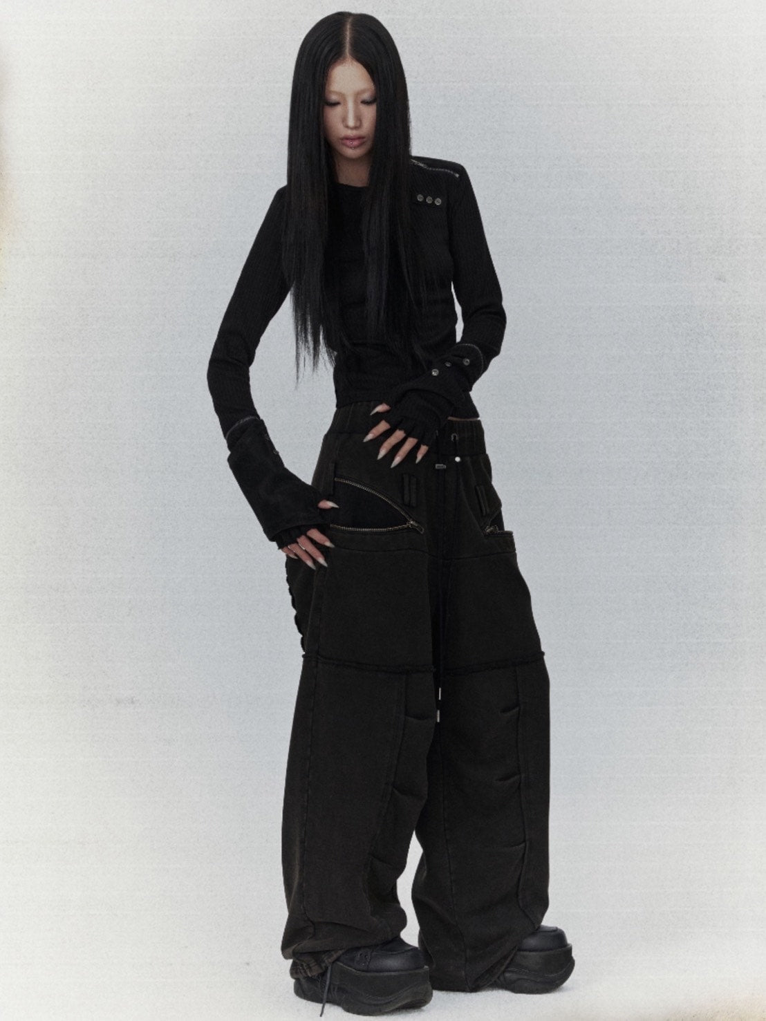 【bonienkiye】Detachable Zipper Leather Top