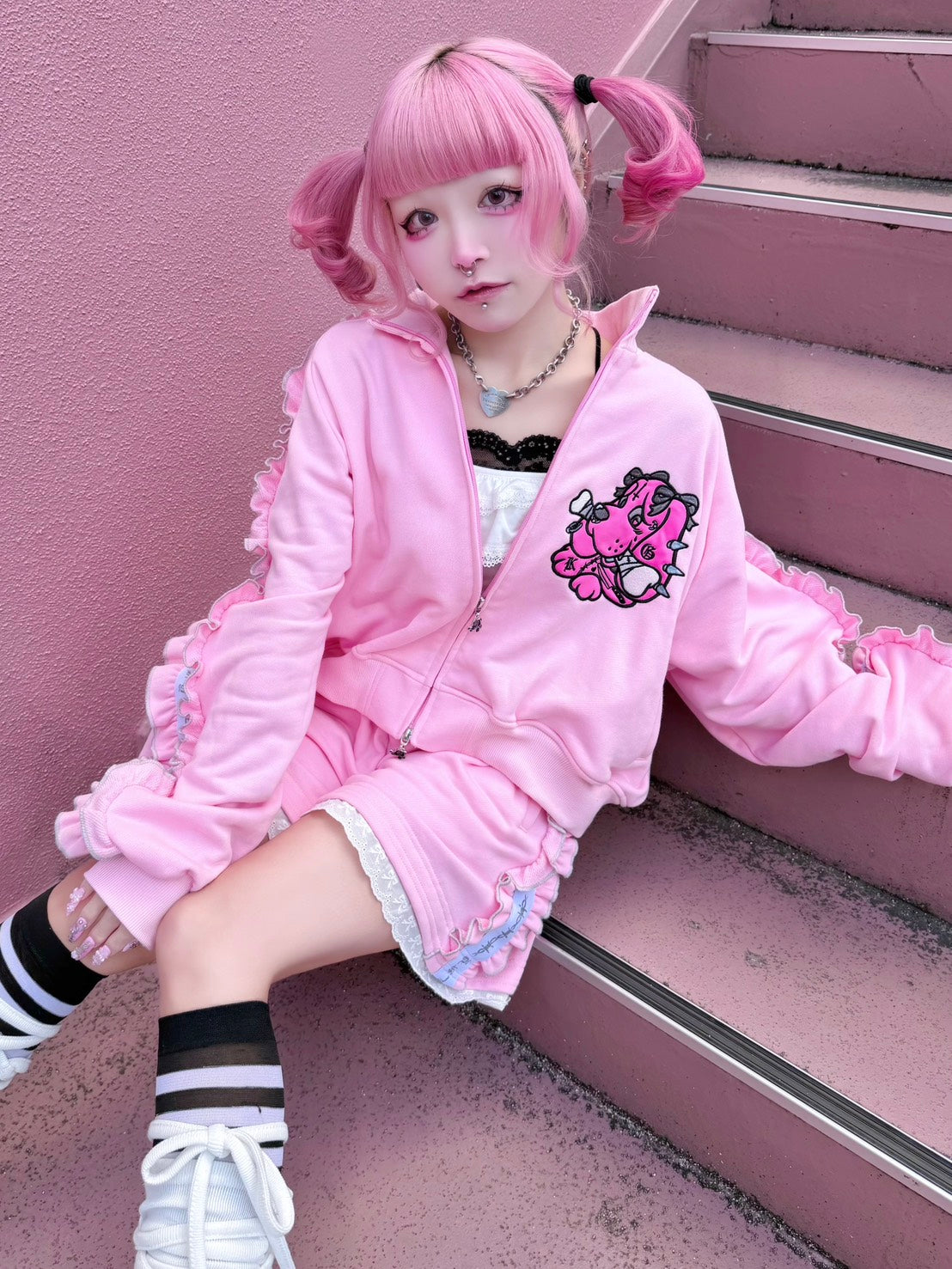 人気完売商品 【GALFY×kuua】コラボセットアップ　ピンク Pressing限定【GALFY×kuua】コラボセットアップ (2color) – PRESSING