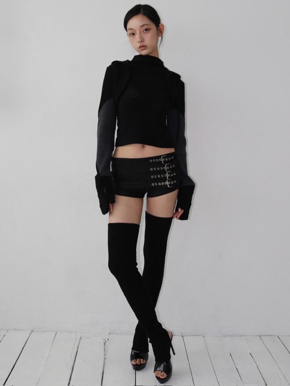 【bonnae】Belted micro shorts