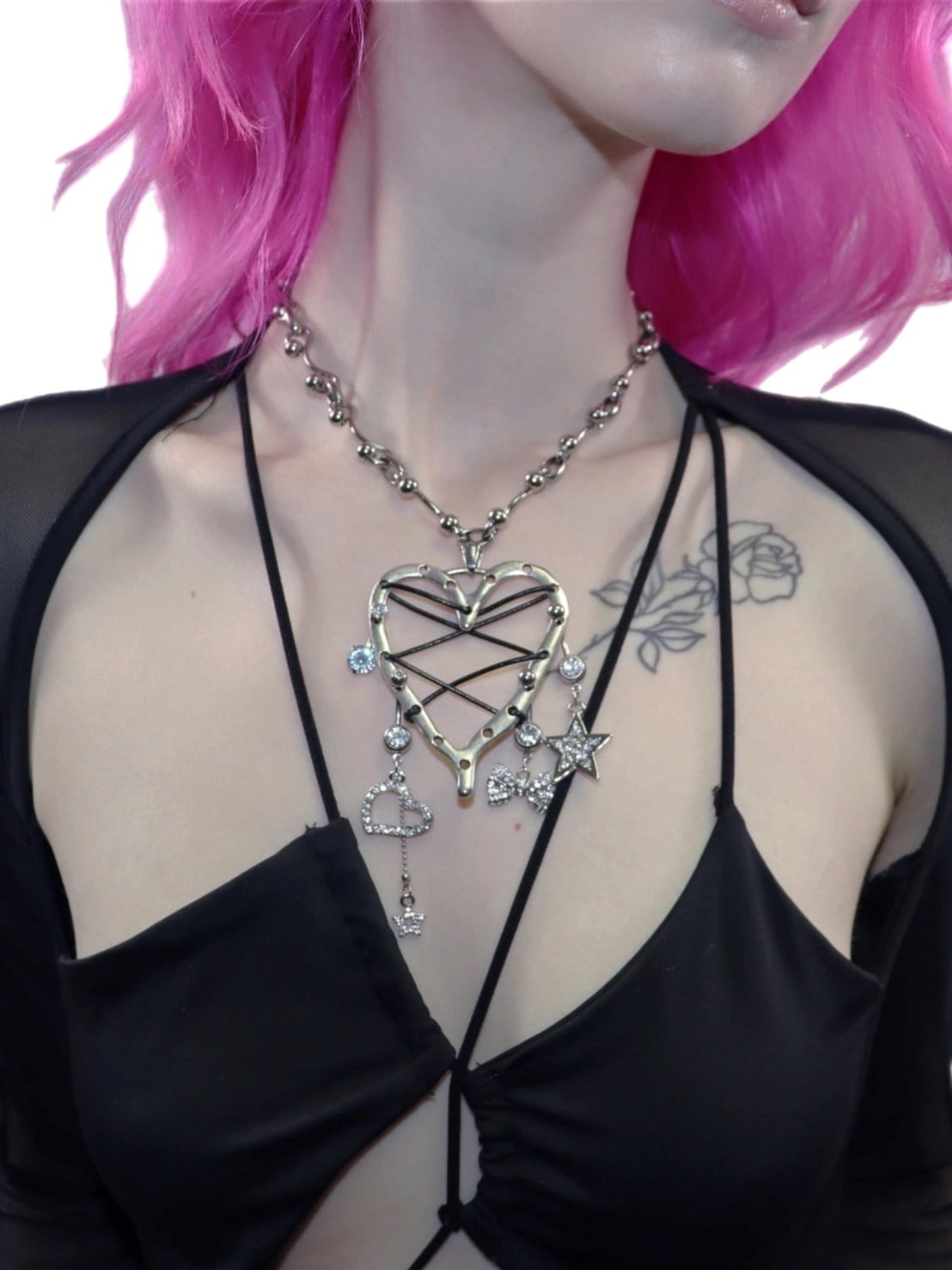 【HURJABOYACC】VINTAGE HEART WITH PIERCINGS NECKLACE