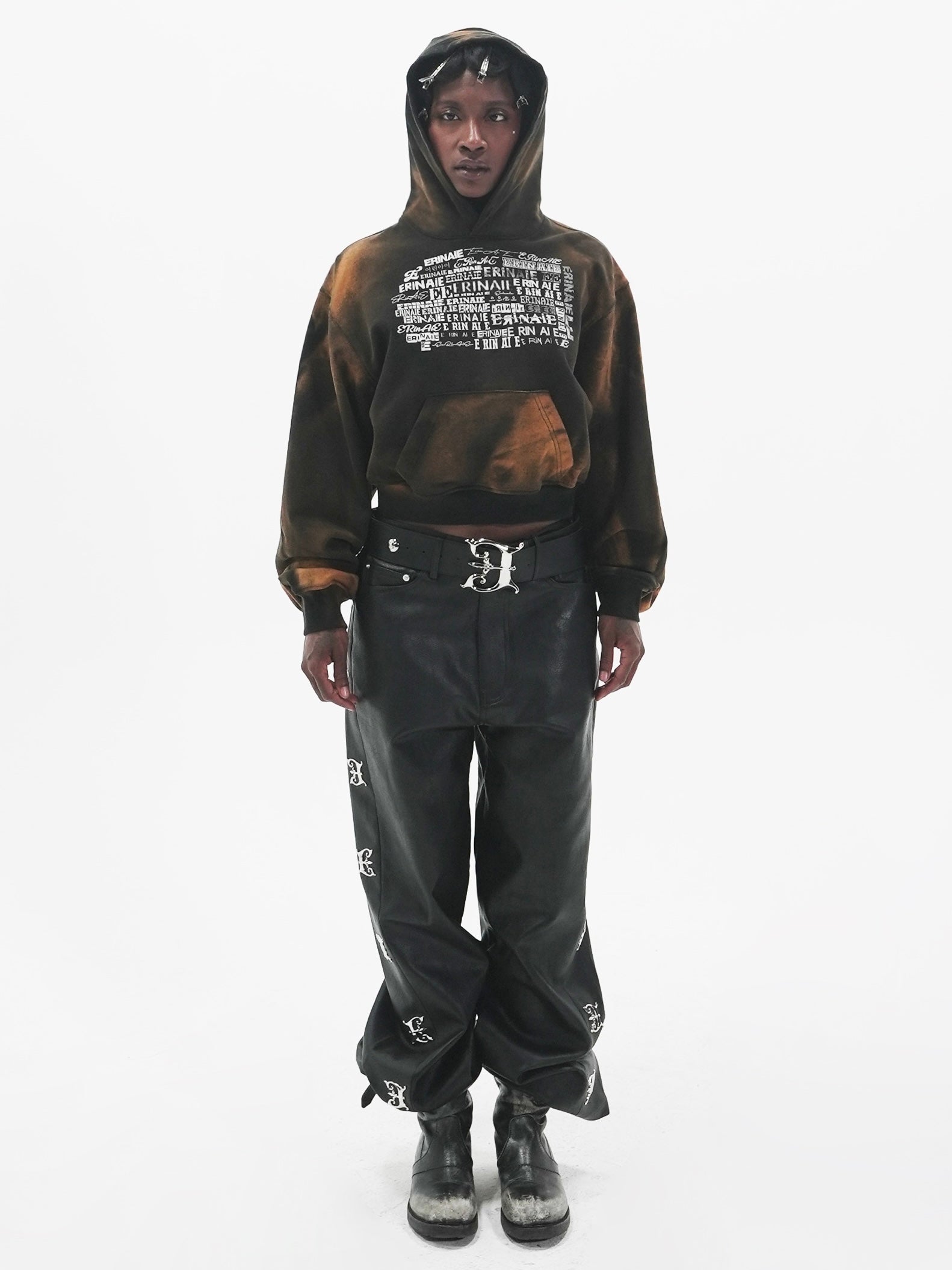 【E RIN AI E】MULTIVERSE RUST CROP HOODIE