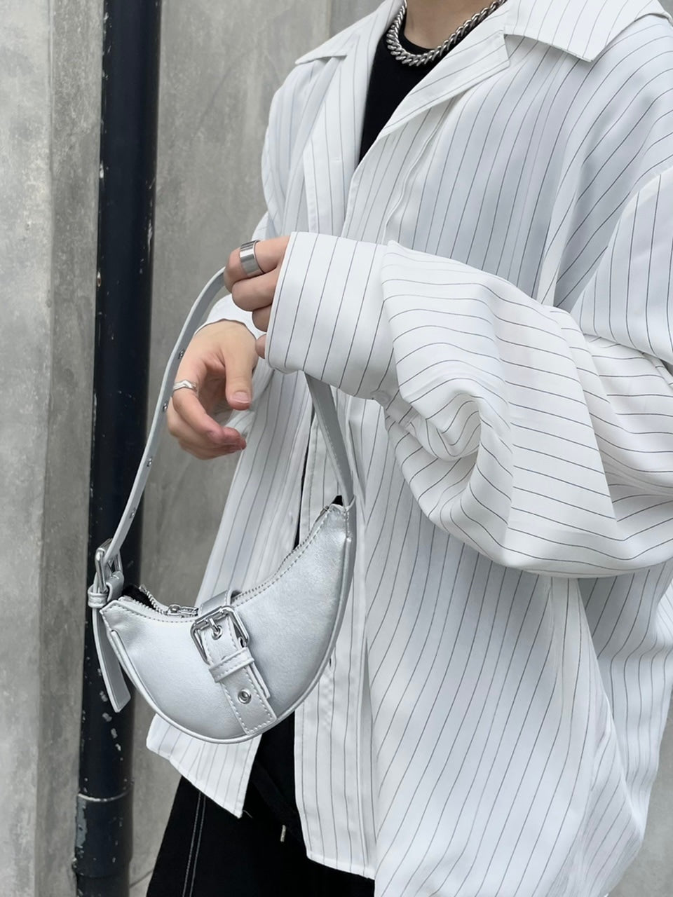 受注制【Chikashitsu +】curve belt bag (3color)