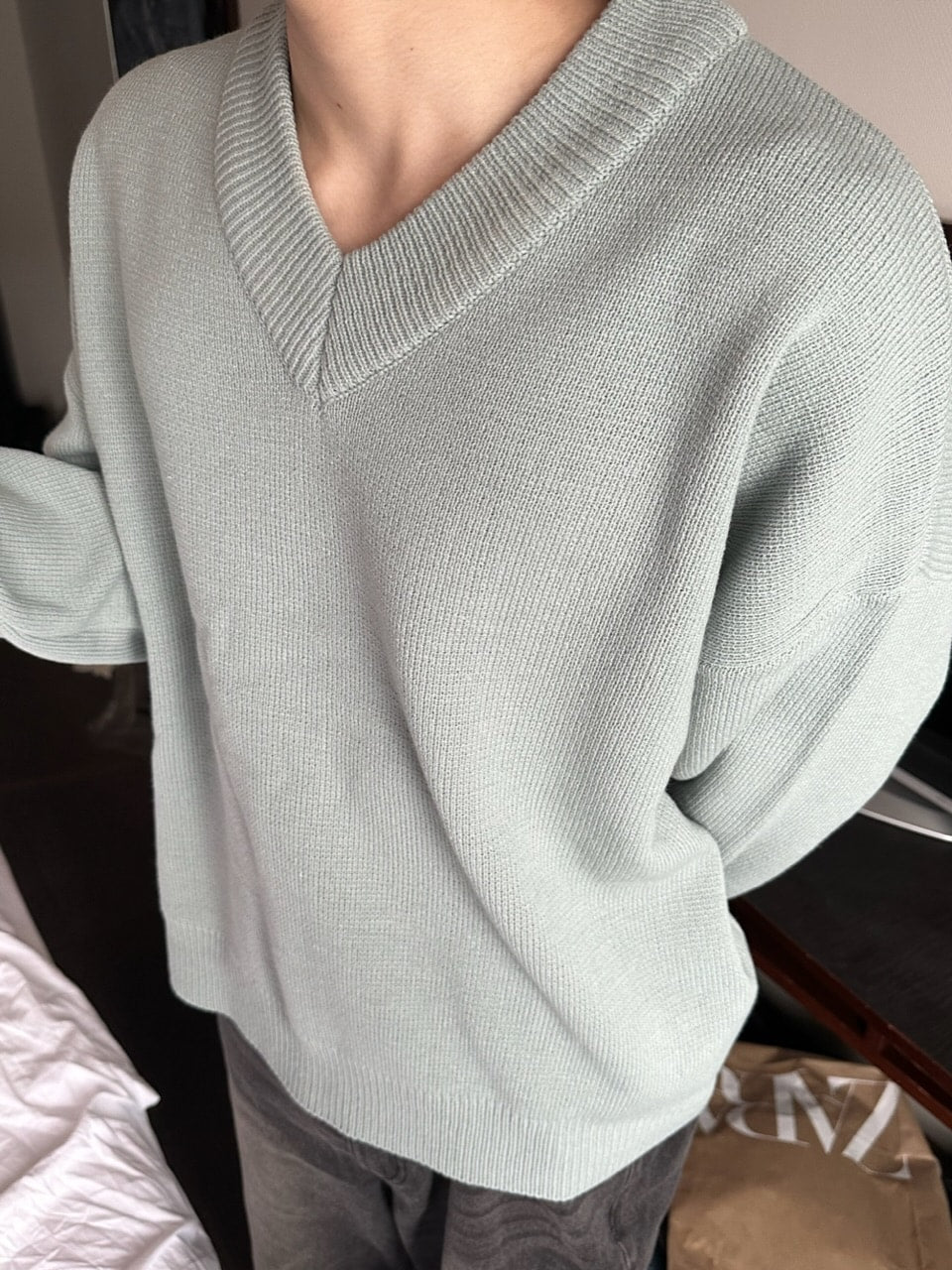 大阪店WEB限定【Chikashitsu +】basic v neck knit (4color)