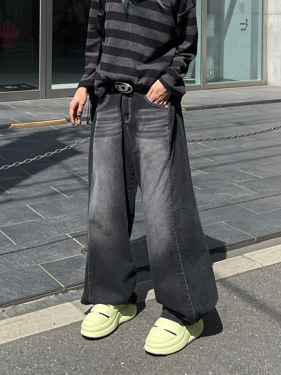 受注制【Chikashitsu +】snap button stitch denim pants / 【チカシツプラス】スナップボタンスティッチデニムパンツ