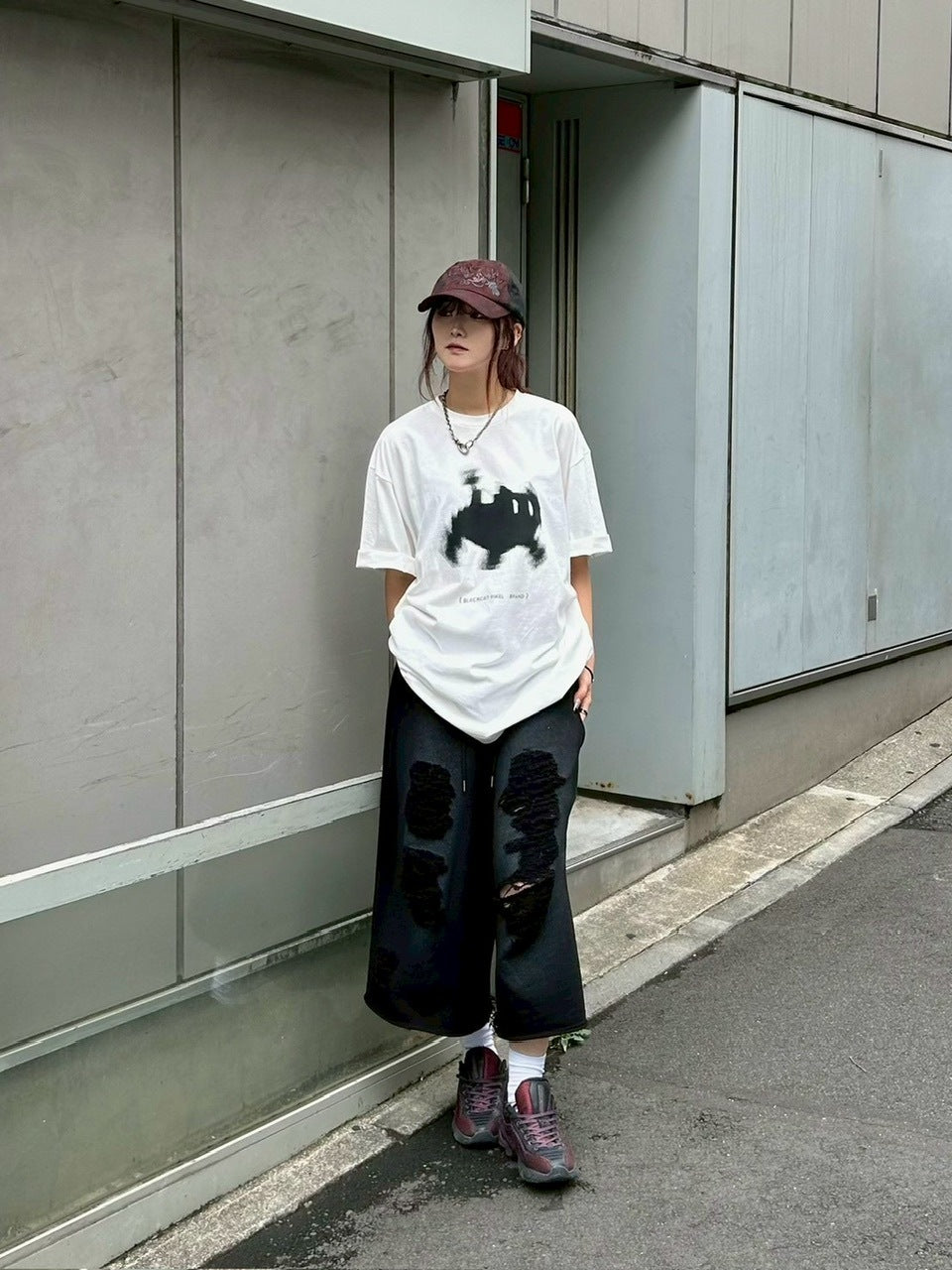 大阪店WEB限定【Chikashitsu +】oversized pixel cats t-shirt (2color)