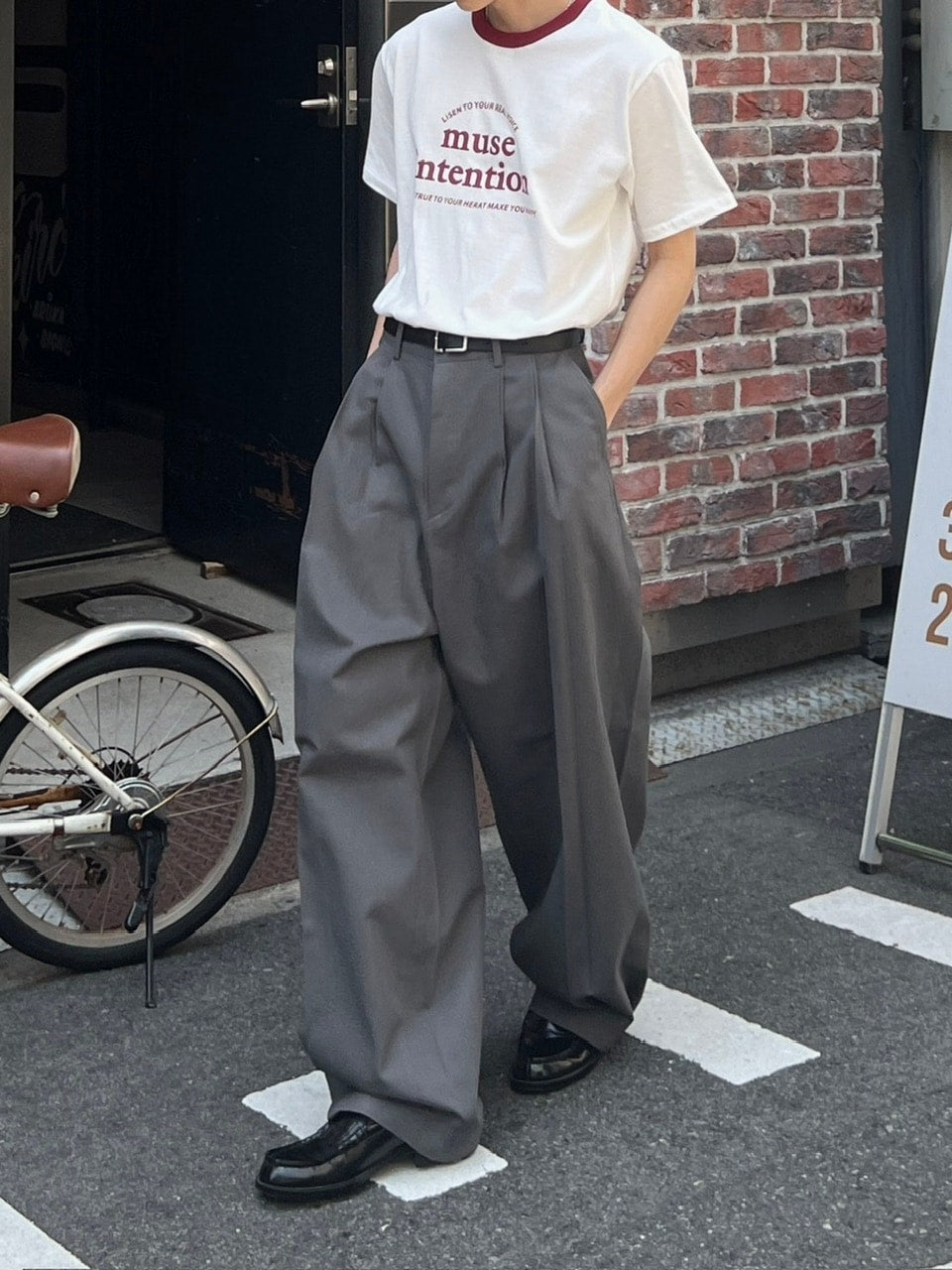 大阪店WEB限定受注制【Chikashitsu +】2tuck wide cotton pants (2color)