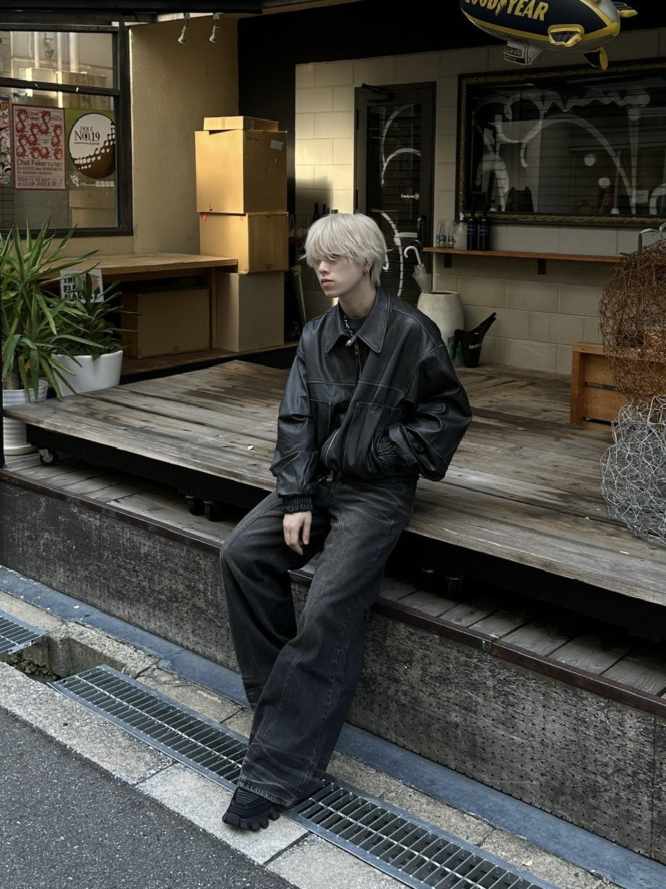 大阪店WEB限定受注制【Chikashitsu +】back snap wide flare denim pants (2color)