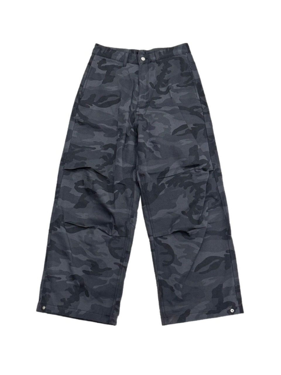 受注制【Chikashitsu +】snap button camouflage pants (2color) / 【チカシツプラス】スナップボタンカモフラージュワイドデニムパンツ