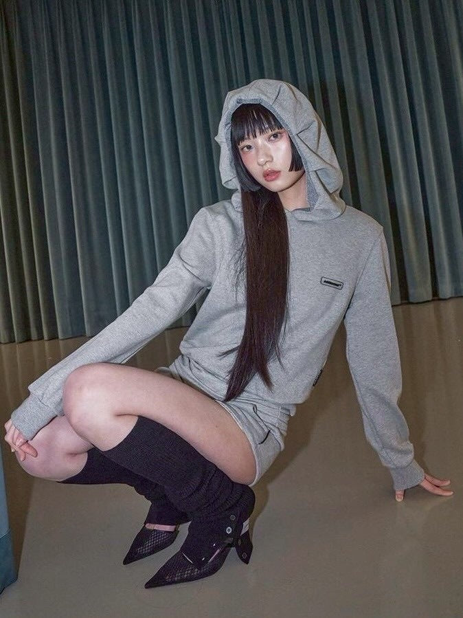 【ODDONEOUT】TUCK HOODIE / 【オッドワンアウト】タックフード長袖パーカー