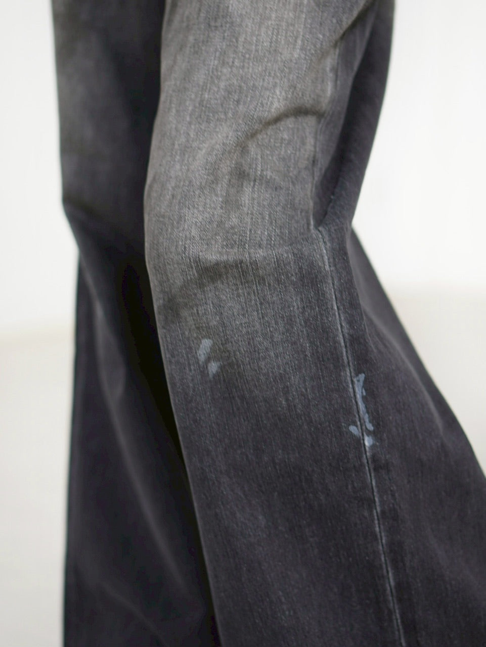 【Chikashitsu +】dirty wash semi wide denim (2color) / 【チカシツプラス】ダーティーウォッシングセミワイドデニムパンツ